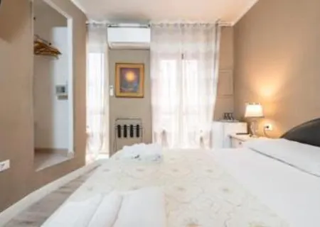 Yaki Domo Pensionat Cagliari