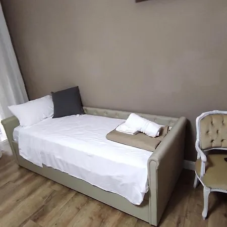 Guest house Yaki Domo Cagliari