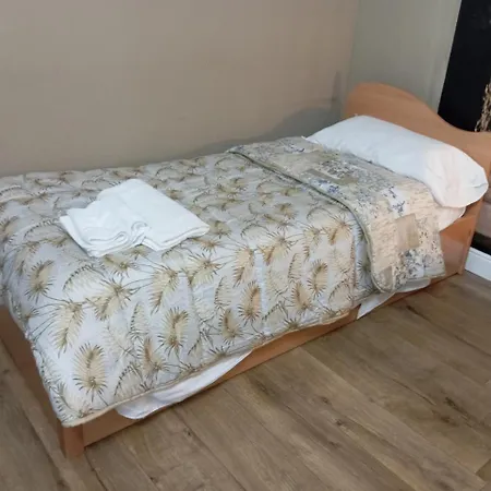 Yaki Domo فندق مبيت وإفطار